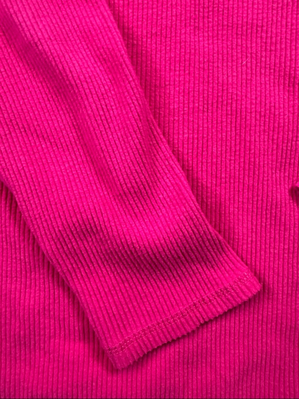 Old Navy Fuchsia Ribbed Crewneck Top - Picture 3 of 5